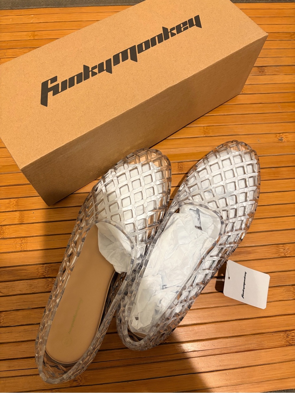 Funkymonkey Premium Soft Jelly Mesh Flats Summer Transparent Sandals  6 & 8 NWT